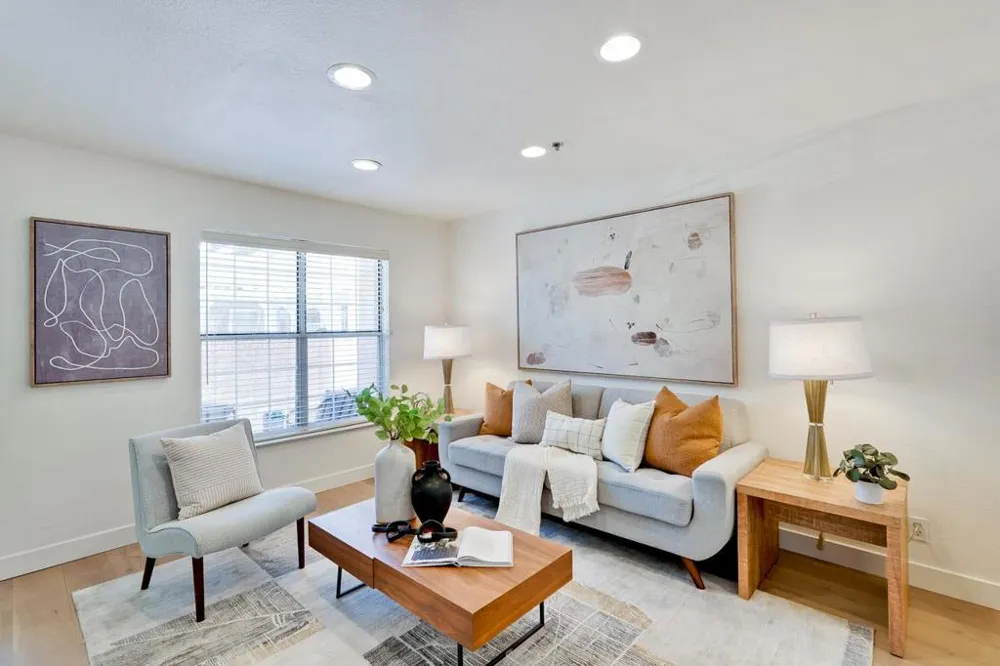 627 E El Camino Real #102 Sunnyvale, CA 94087
