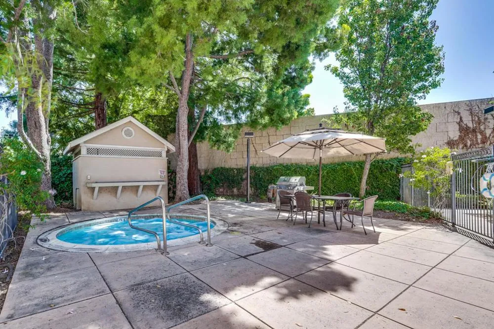 627 E El Camino Real #102 Sunnyvale, CA 94087