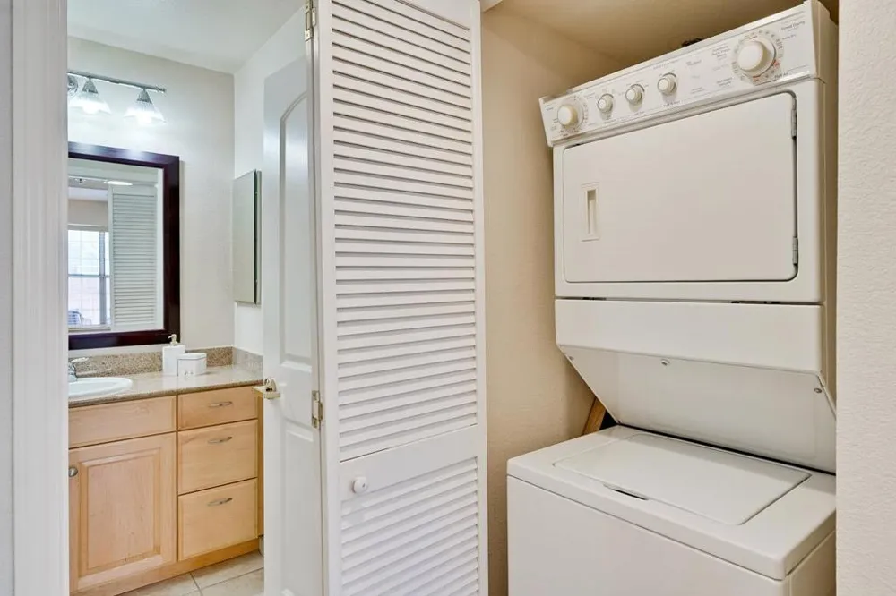 627 E El Camino Real #102 Sunnyvale, CA 94087