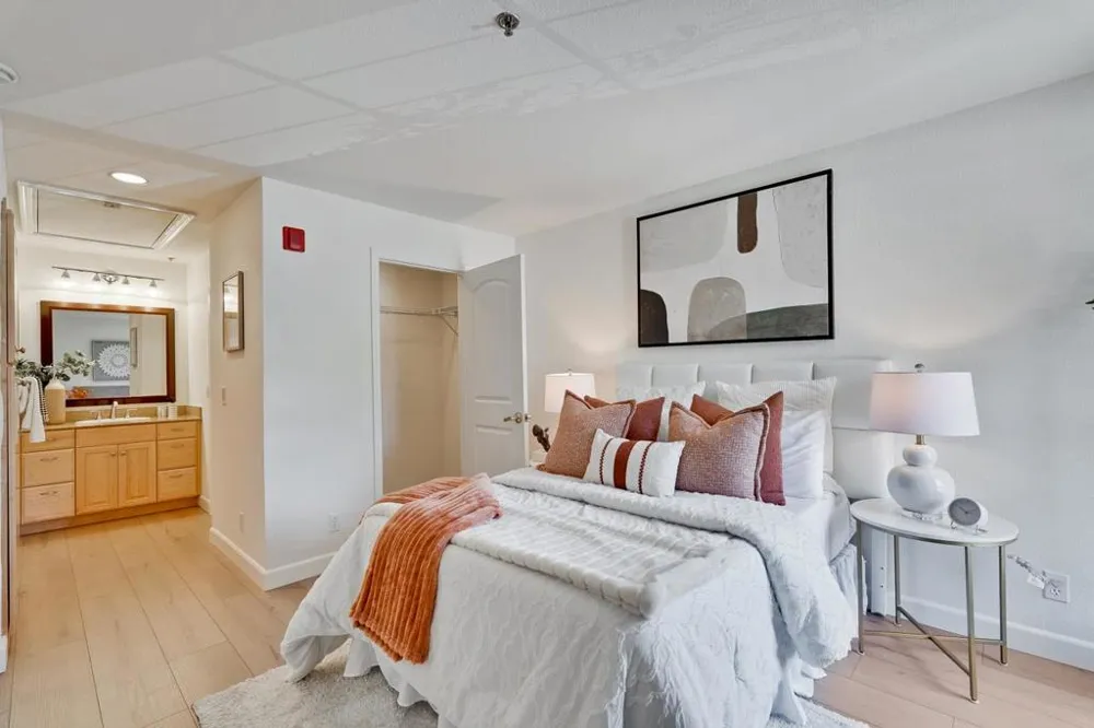 627 E El Camino Real #102 Sunnyvale, CA 94087