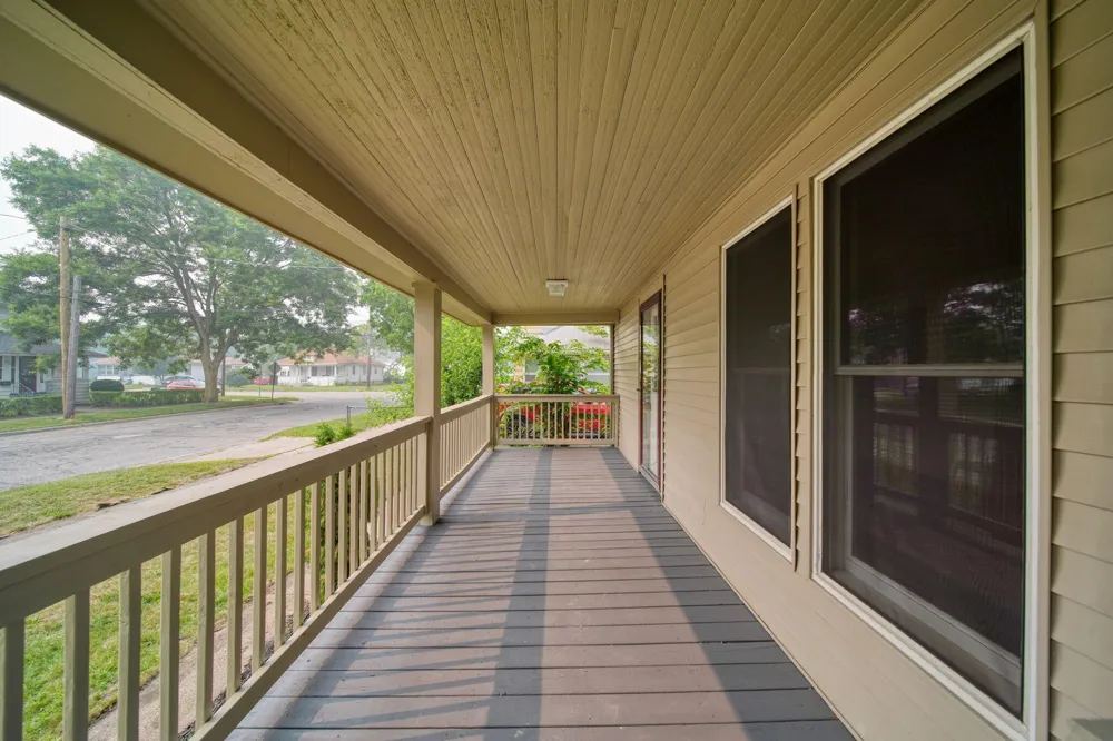 841 Bennett Street Jackson, MI 49202