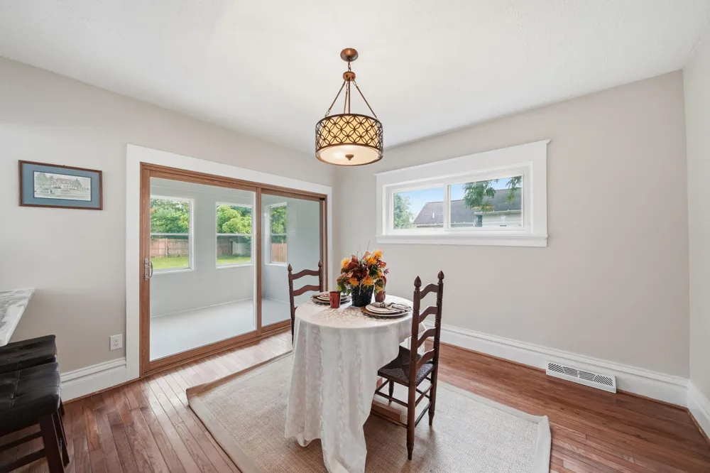 841 Bennett Street Jackson, MI 49202