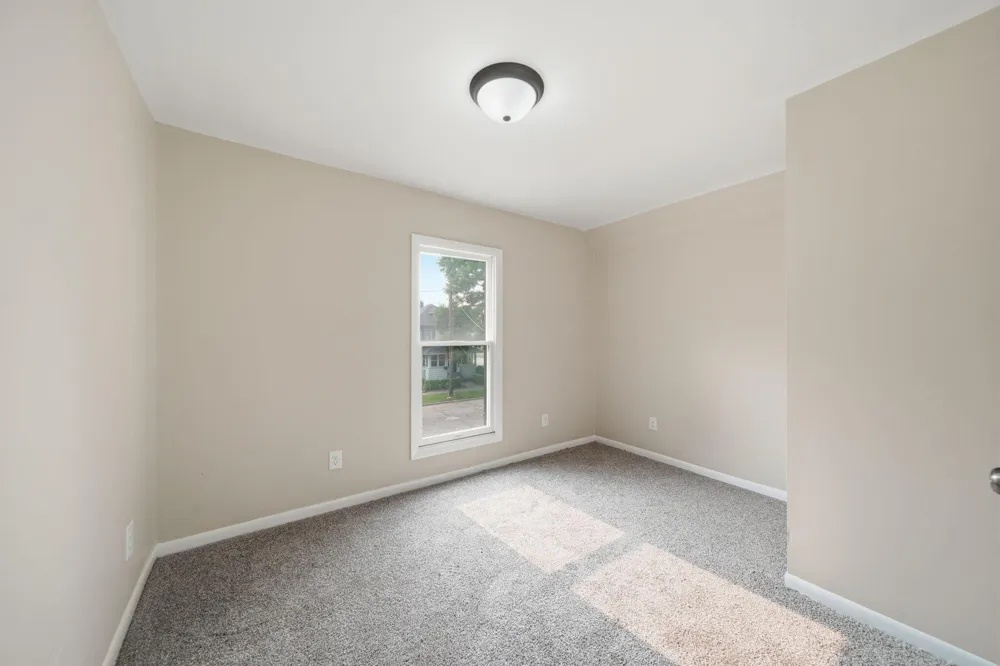 841 Bennett Street Jackson, MI 49202