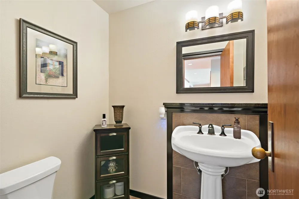 521 G STREET Forks, WA 98331