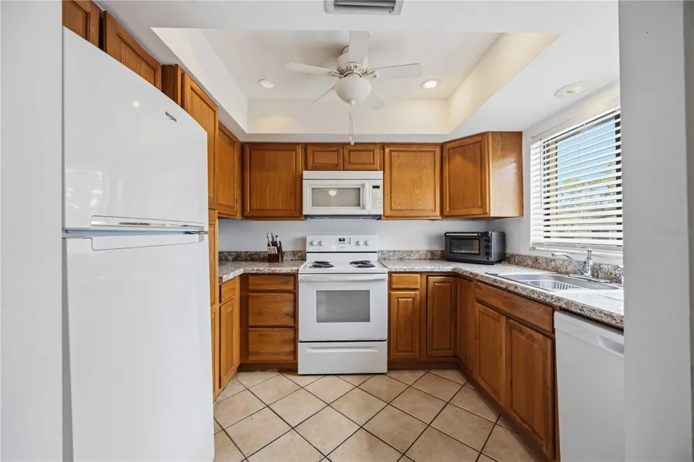 18 QUAILS RUN BOULEVARD #18202 Englewood, FL 34223