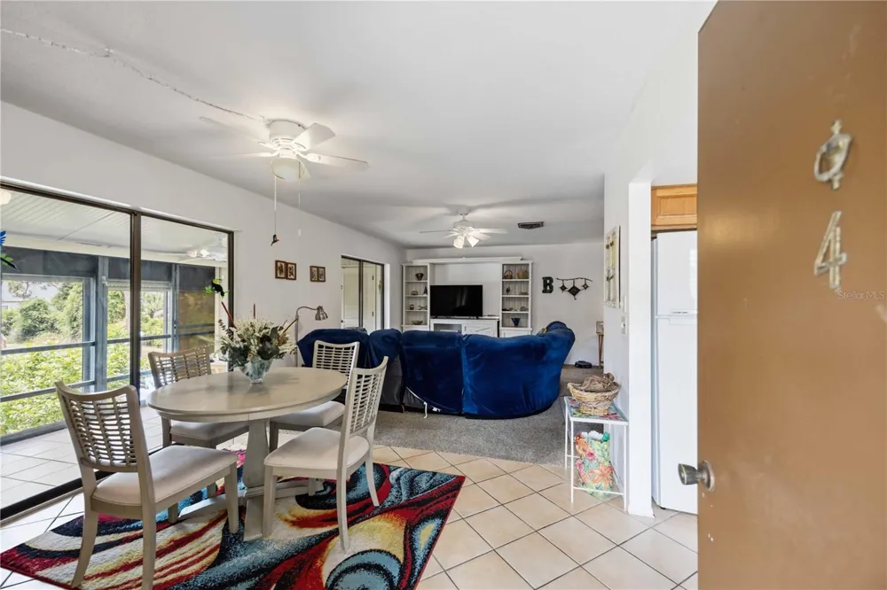 18 QUAILS RUN BOULEVARD #18202 Englewood, FL 34223