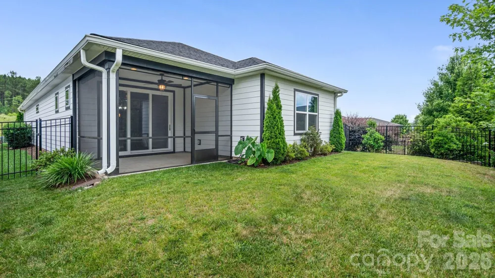 5129 Looking Glass Trail Denver, NC 28037