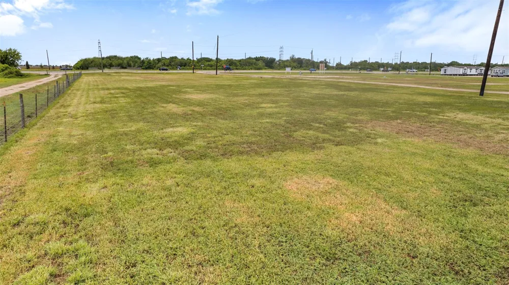 Pleasant Valley Drive Lots 12-16 Rosharon, TX 77583