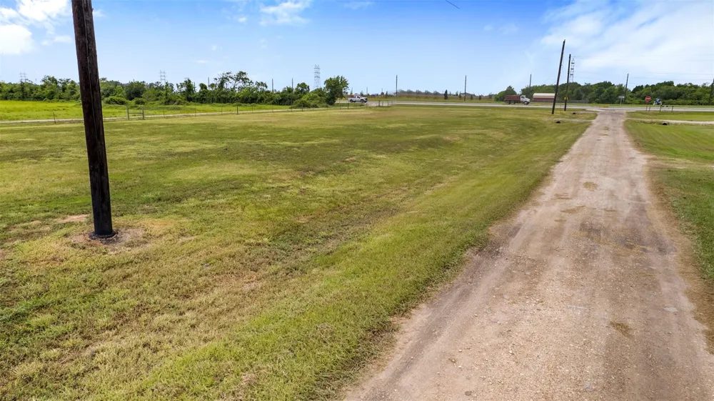 Pleasant Valley Drive Lots 12-16 Rosharon, TX 77583