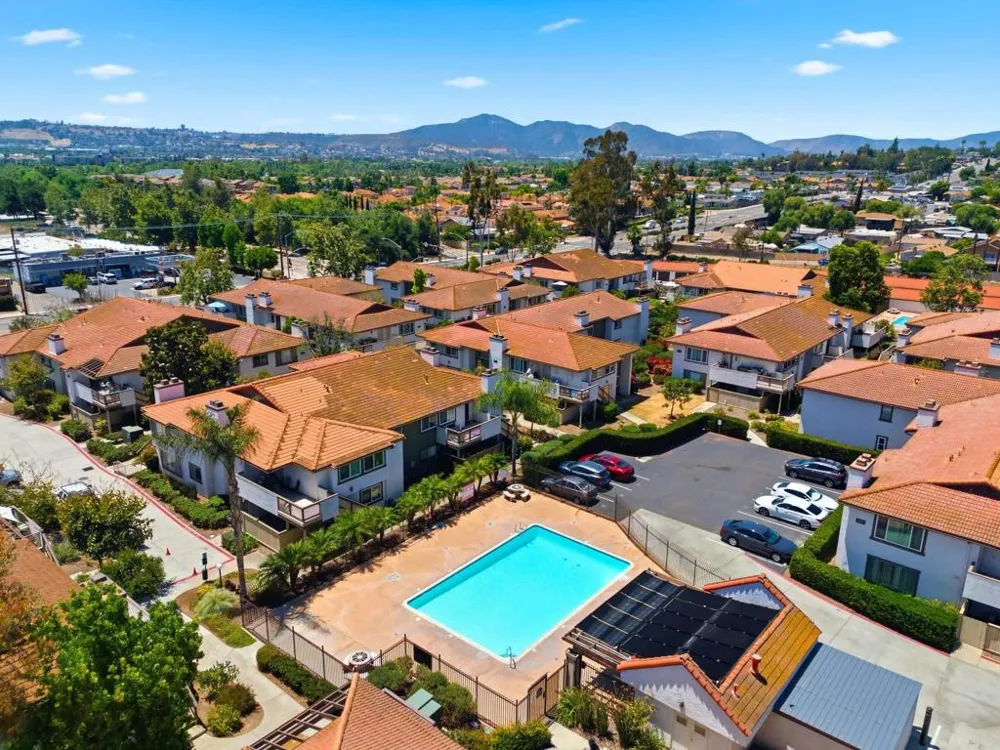 9872 Shirley Gardens Drive #4 Santee, CA 92071