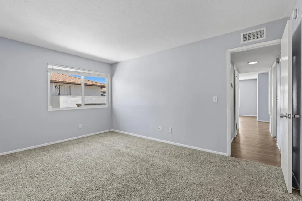 9872 Shirley Gardens Drive #4 Santee, CA 92071