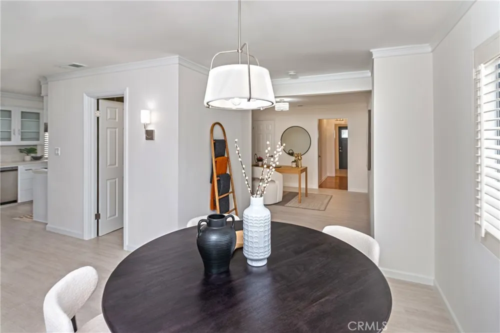 220 S Reese Place Burbank, CA 91506