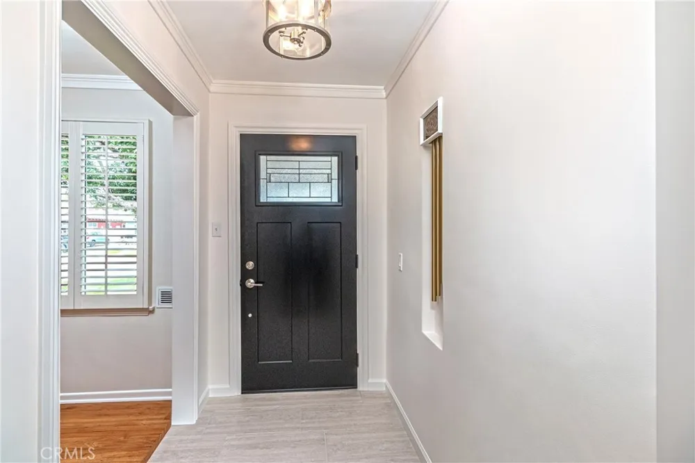 220 S Reese Place Burbank, CA 91506