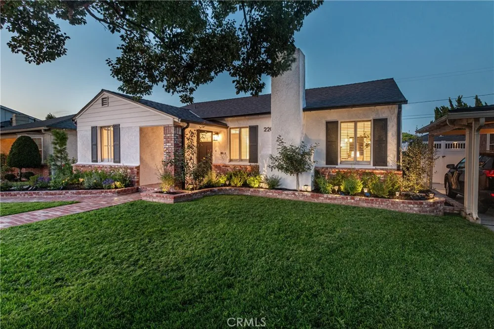 220 S Reese Place Burbank, CA 91506