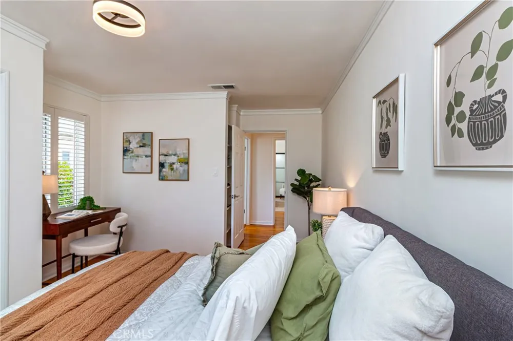 220 S Reese Place Burbank, CA 91506