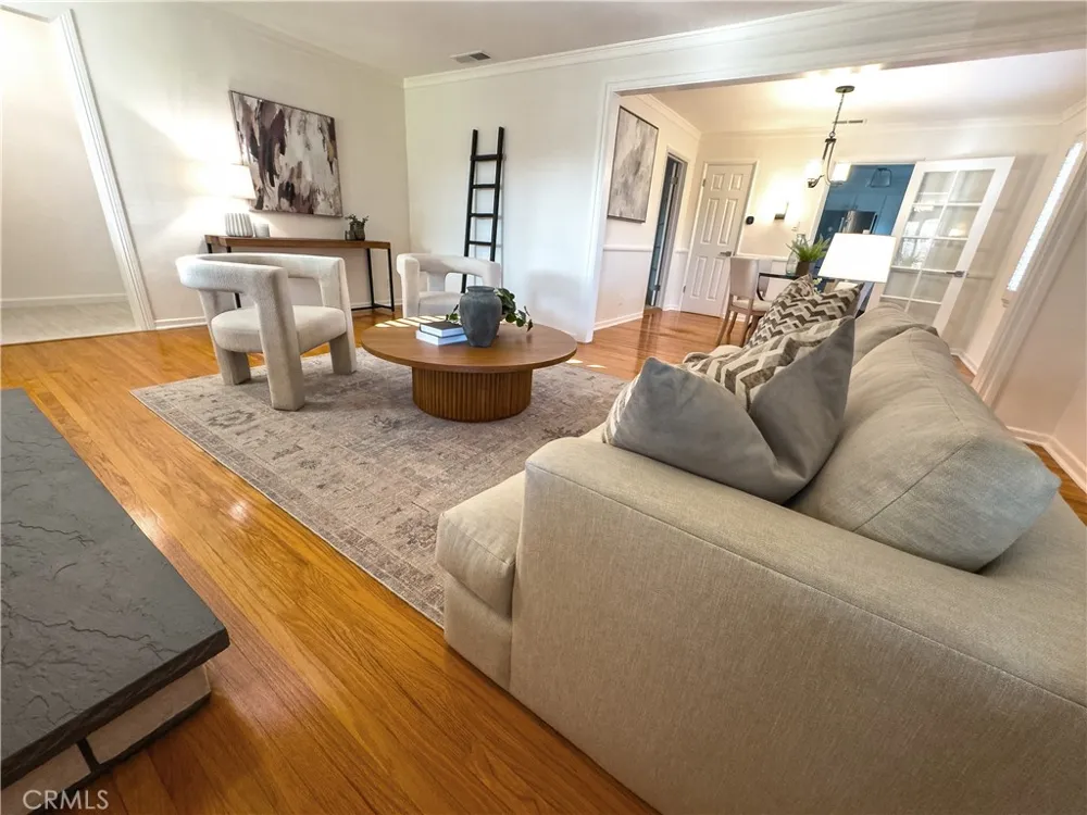 220 S Reese Place Burbank, CA 91506