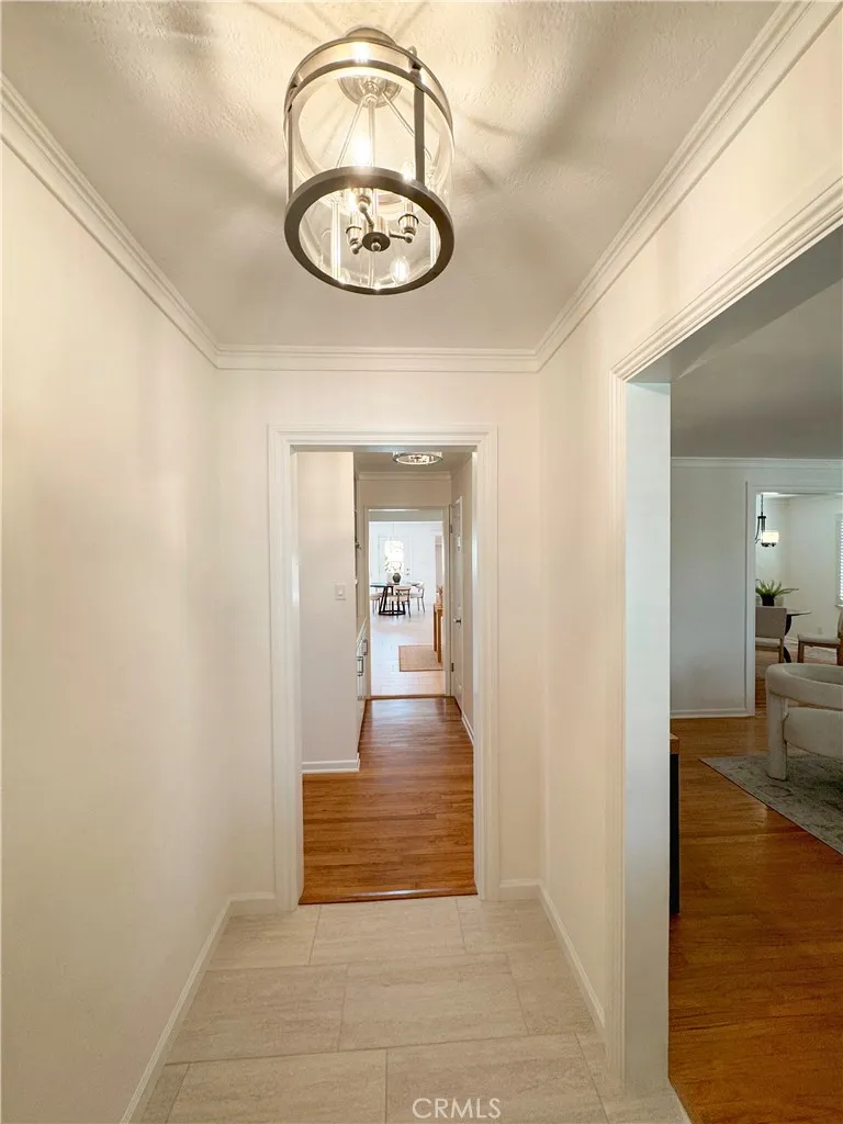 220 S Reese Place Burbank, CA 91506
