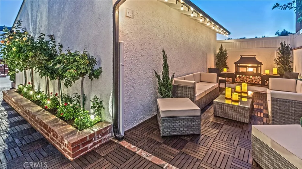 220 S Reese Place Burbank, CA 91506
