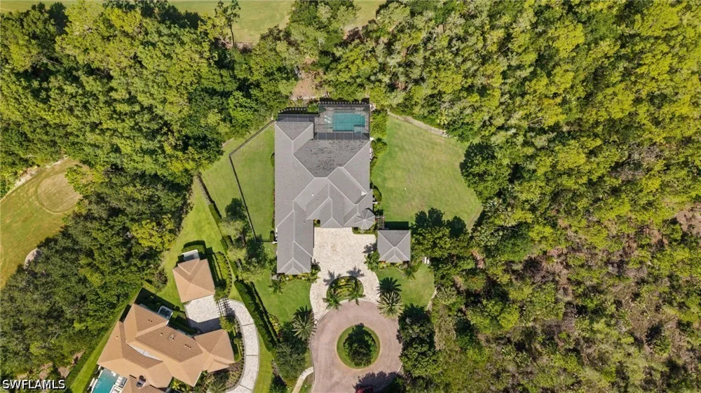 Edgecumbe Drive Naples, FL 34119