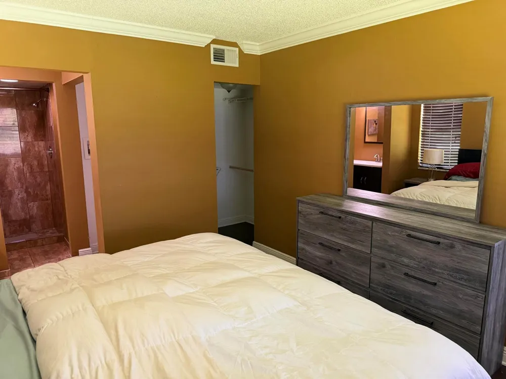 10001 WINDING LAKE ROAD #106 Sunrise, FL 33351