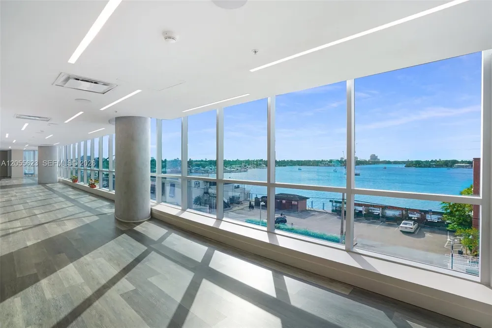 777 Ocean Dr #N207 Hollywood, FL 33019