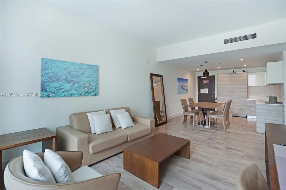 777 Ocean Dr #N207 Hollywood, FL 33019