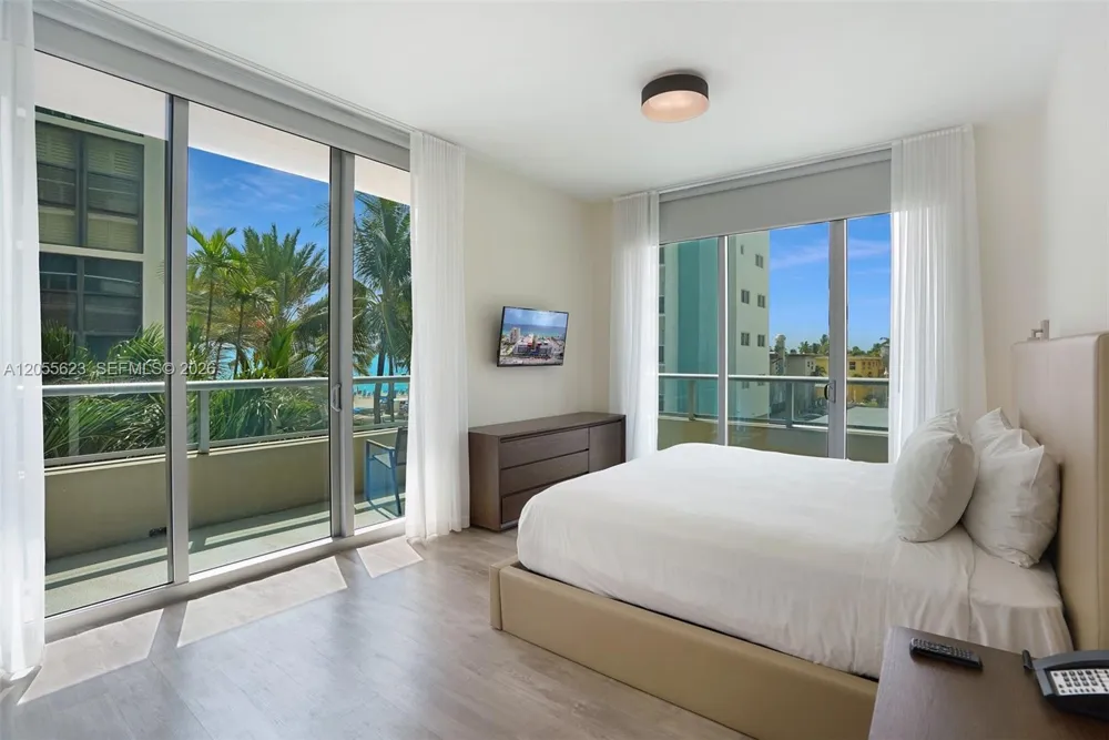 777 Ocean Dr #N207 Hollywood, FL 33019