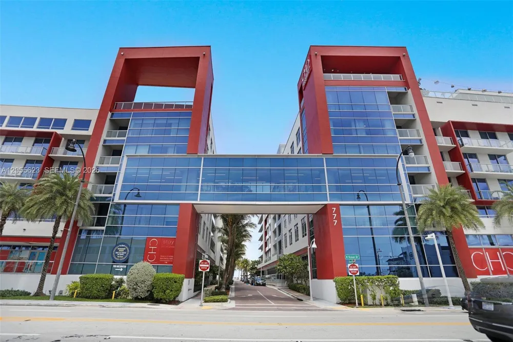 777 Ocean Dr #N207 Hollywood, FL 33019
