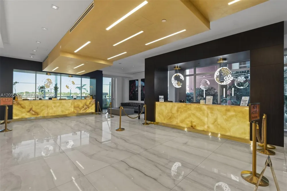 777 Ocean Dr #N207 Hollywood, FL 33019