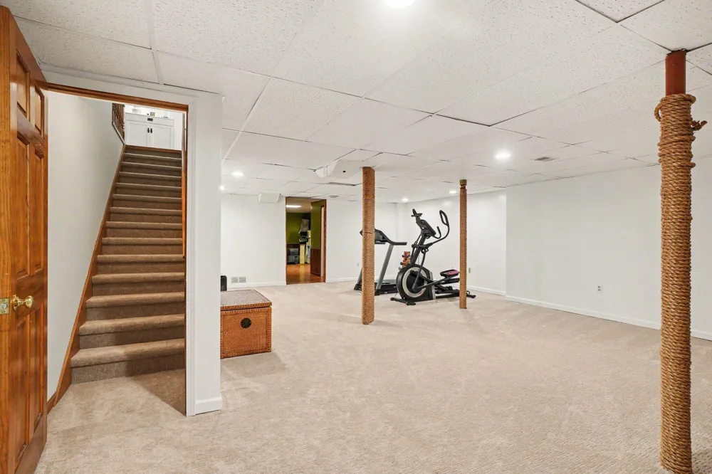 68340 Riverview Drive South Haven, MI 49090