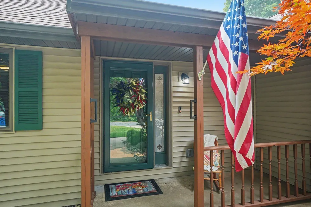 68340 Riverview Drive South Haven, MI 49090