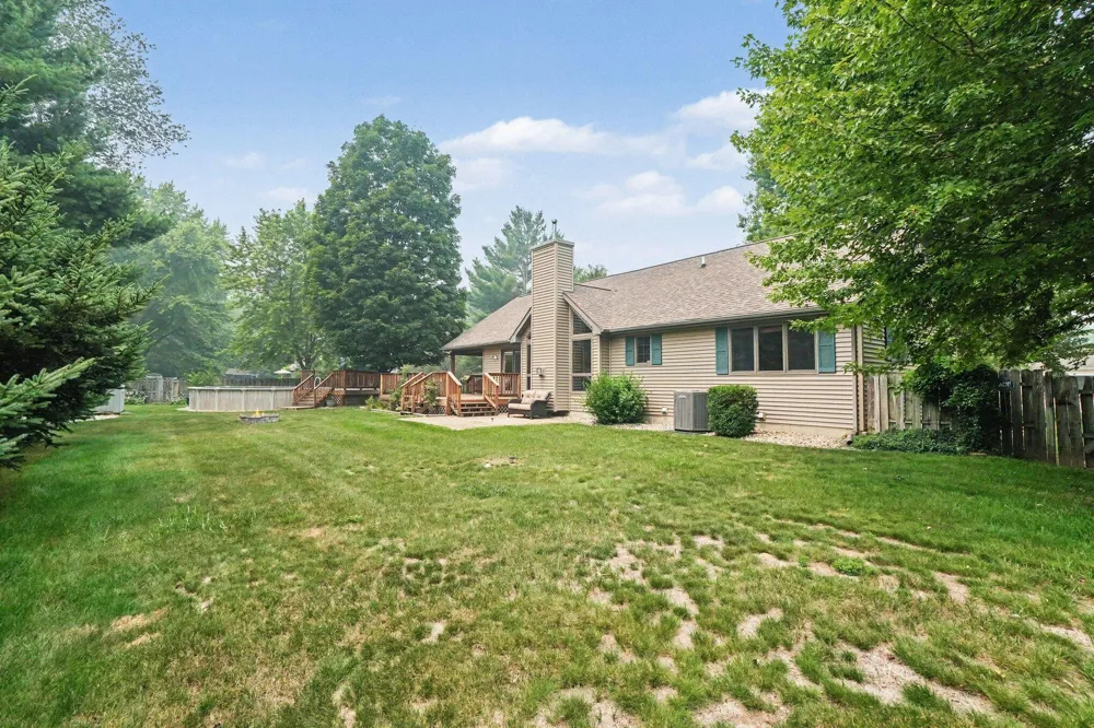 68340 Riverview Drive South Haven, MI 49090