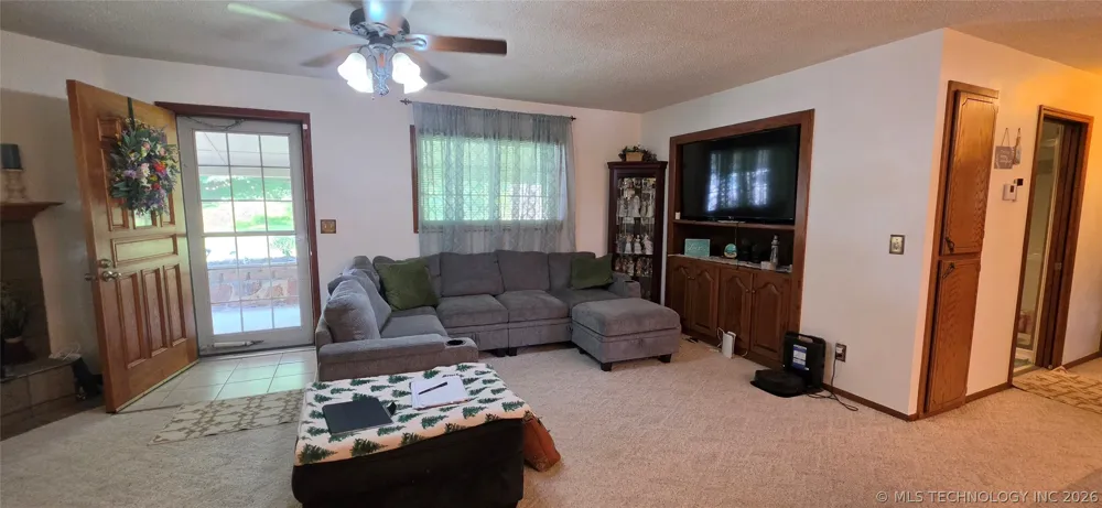 405 Woodward Circle Gore, OK 74435