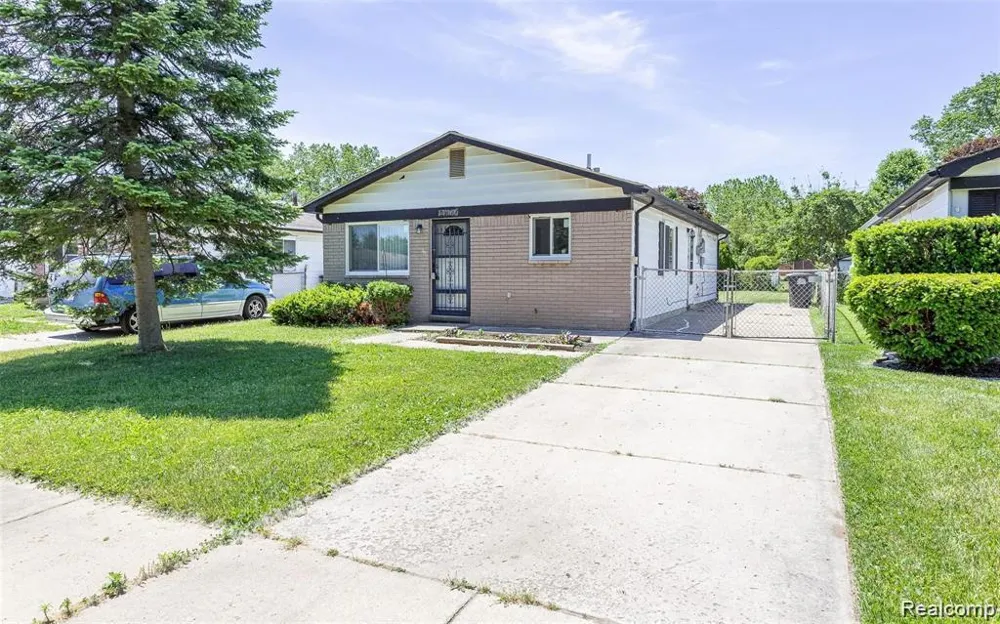 14390 Gage Street Taylor City, MI 48180