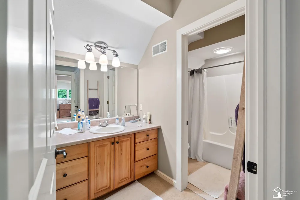6217 Flanders Road Whiteford Township, MI 49267