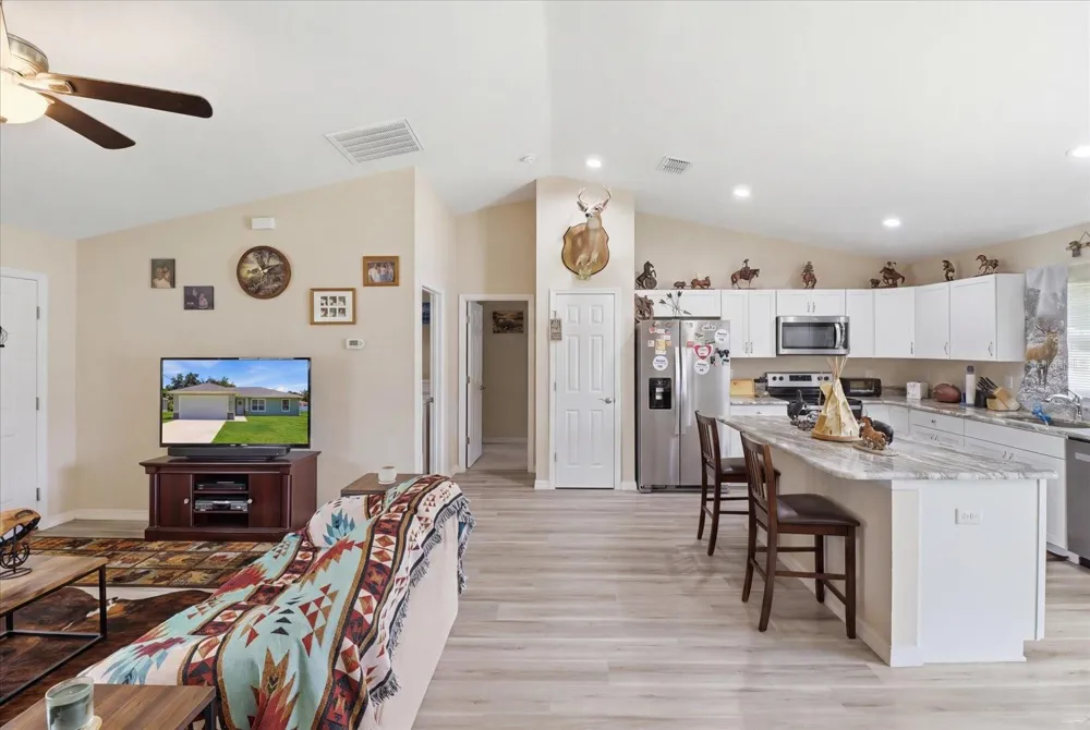 13730 SW 102ND STREET Dunnellon, FL 34432