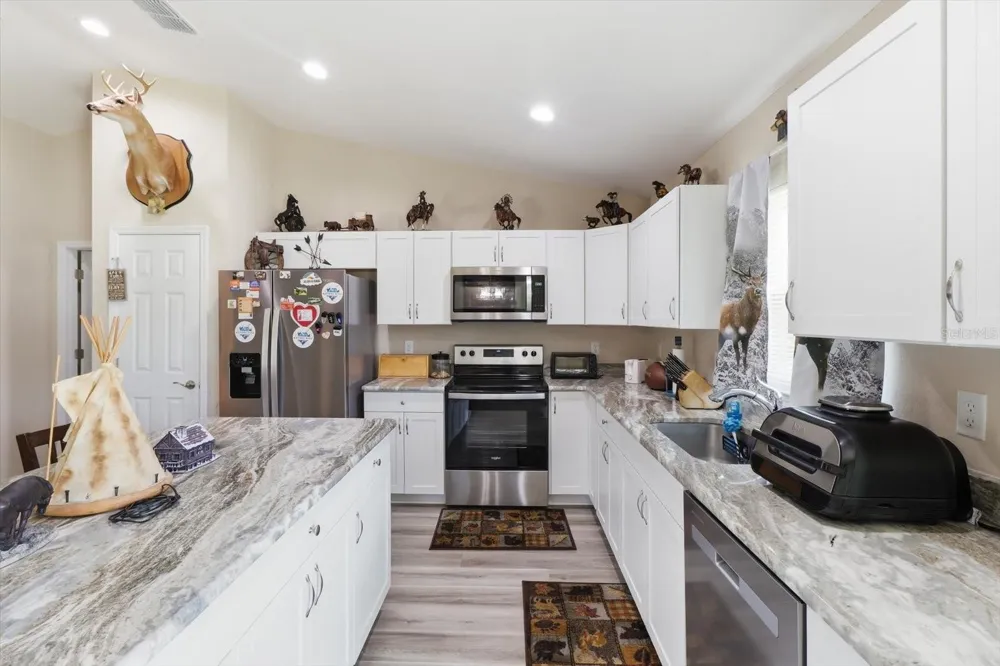 13730 SW 102ND STREET Dunnellon, FL 34432