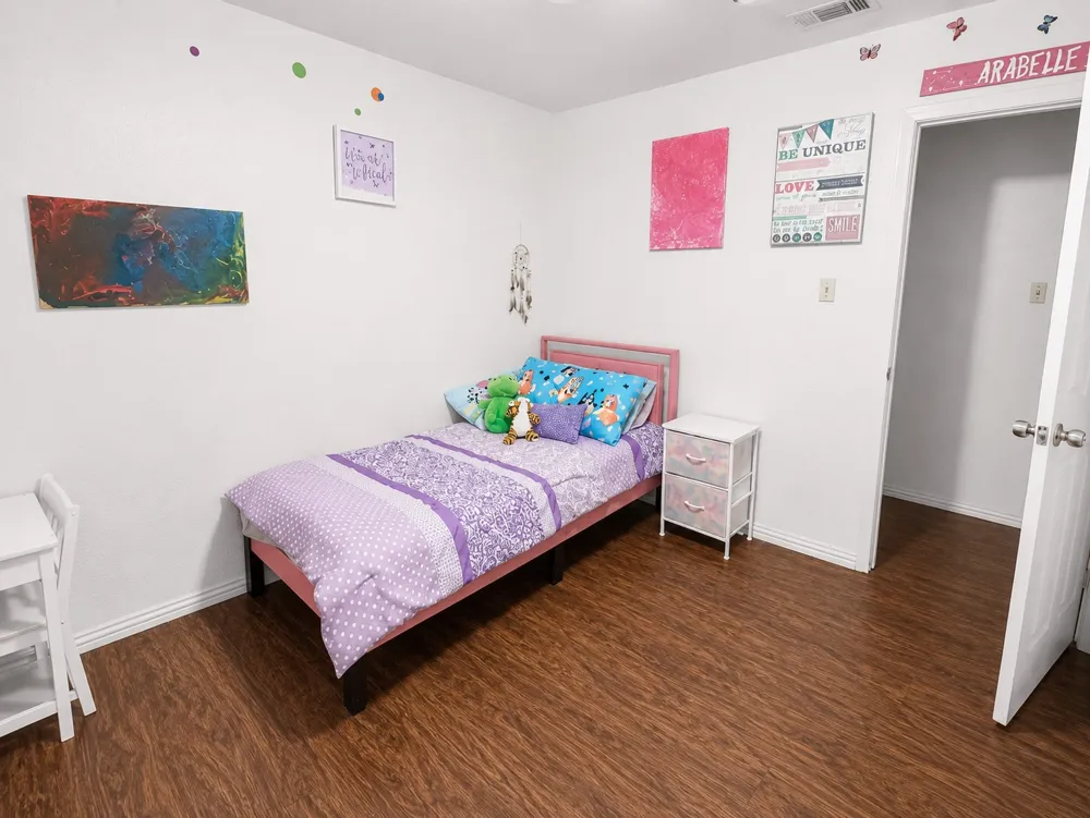 915 7th Street Sanger, TX 76266