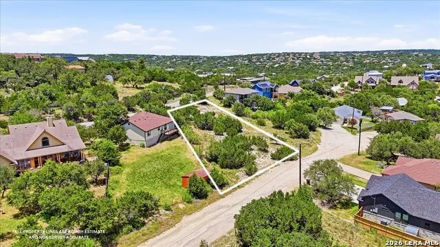 10803 Lake Park Dr Dripping Springs, TX 78620