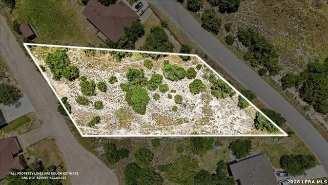 10803 Lake Park Dr Dripping Springs, TX 78620