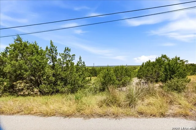 10803 Lake Park Dr Dripping Springs, TX 78620