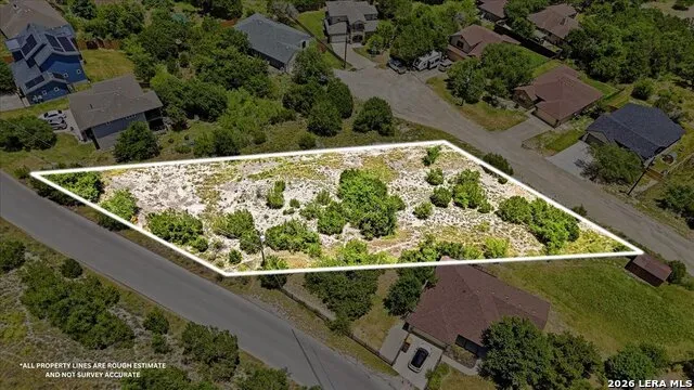 10803 Lake Park Dr Dripping Springs, TX 78620