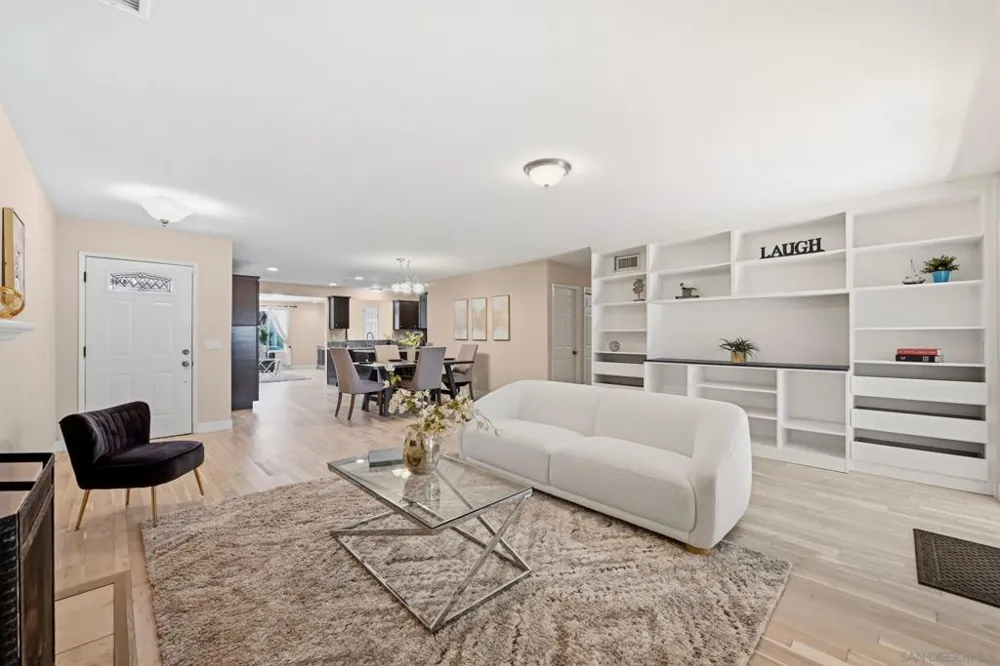 15377 Andorra Way San Diego, CA 92129