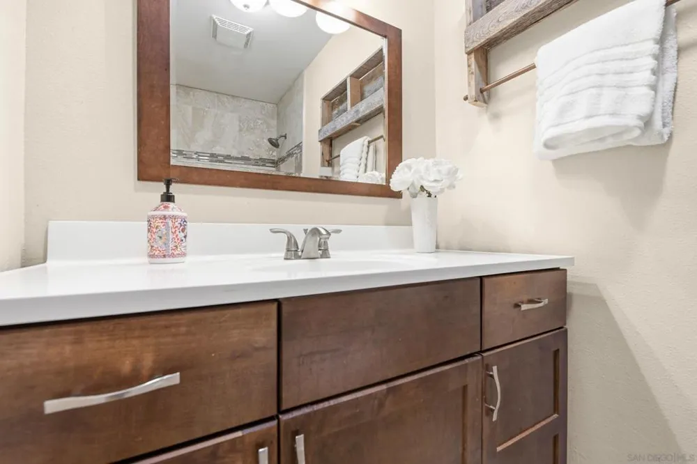15377 Andorra Way San Diego, CA 92129