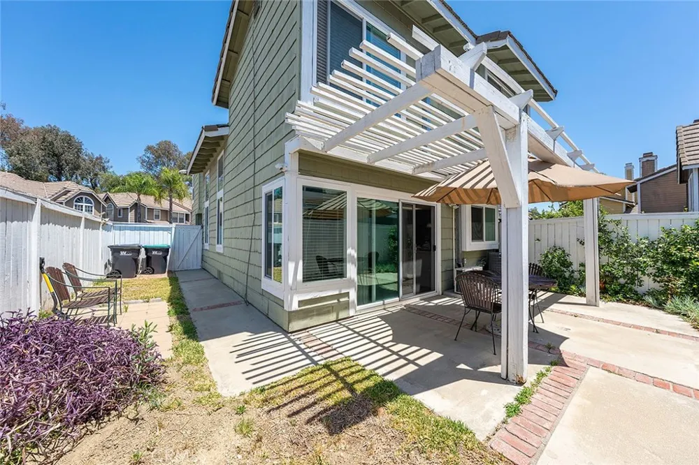 15879 Antelope Chino Hills, CA 91709