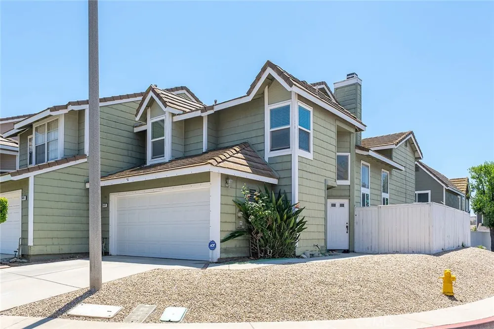 15879 Antelope Chino Hills, CA 91709