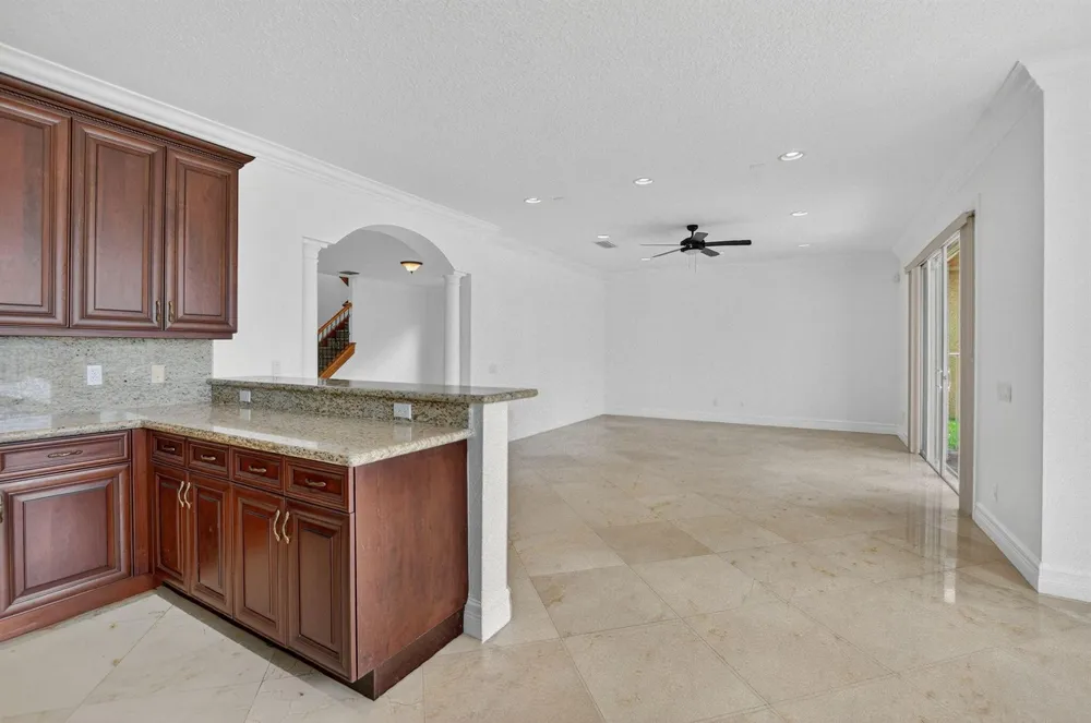 8326 Emerald Winds Circle Boynton Beach, FL 33473