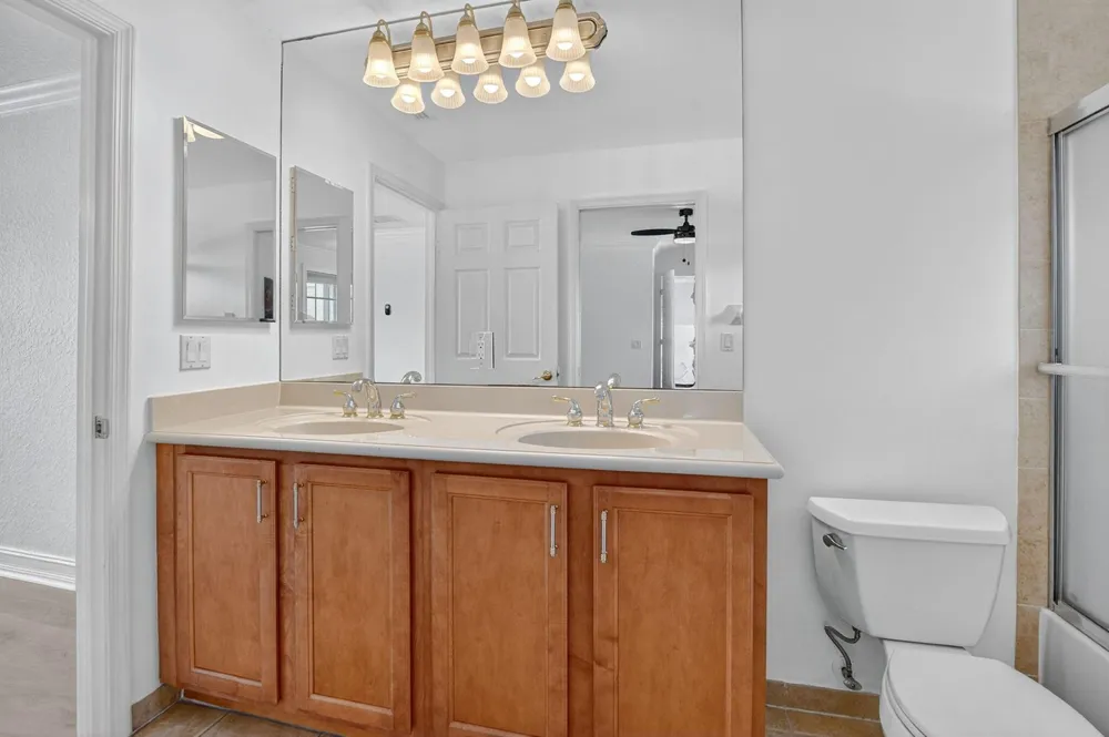 8326 Emerald Winds Circle Boynton Beach, FL 33473