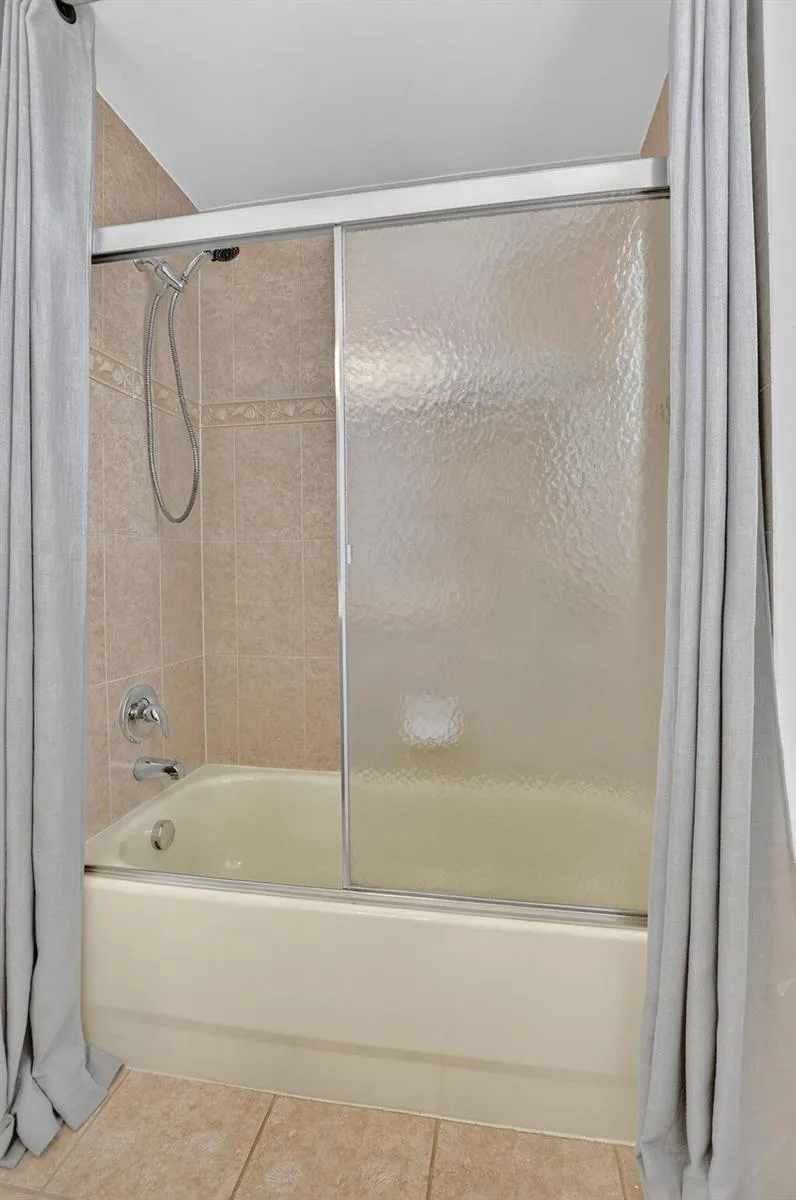 8326 Emerald Winds Circle Boynton Beach, FL 33473