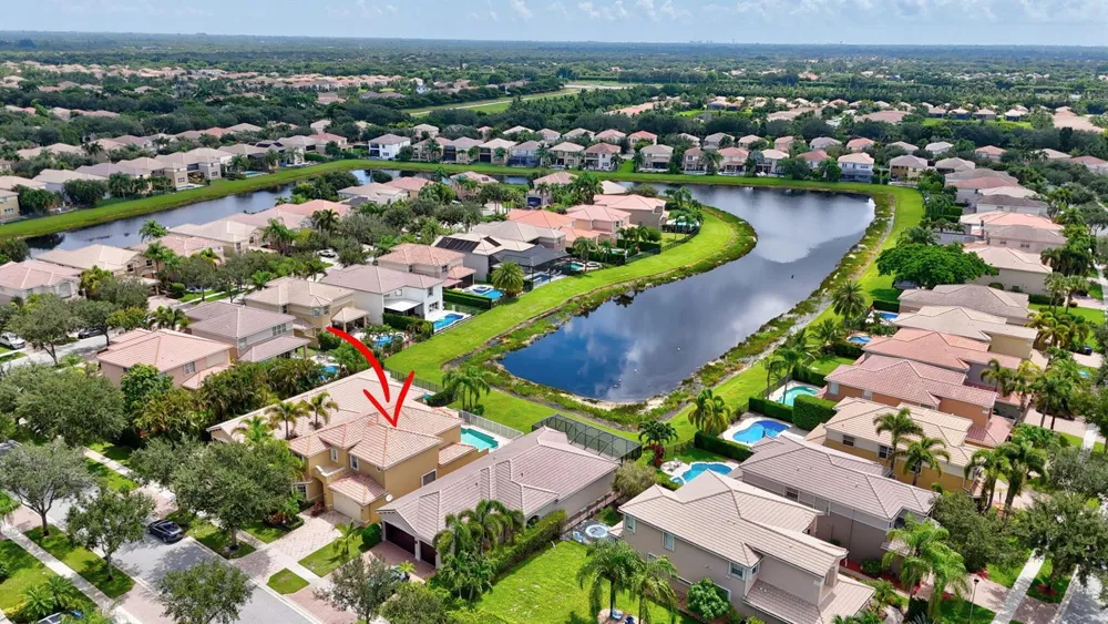 8326 Emerald Winds Circle Boynton Beach, FL 33473